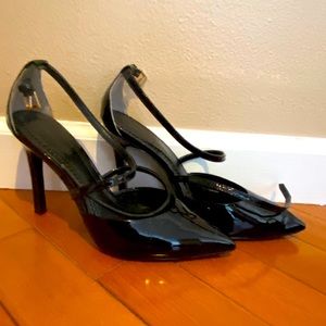 Pour La Victoire Cheyenne pointed toe heels